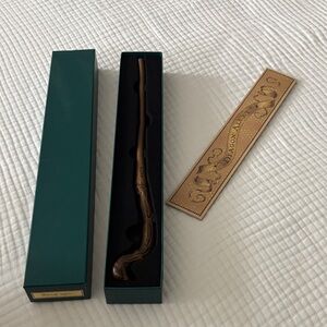 Universal Studios Interactive Wand - Viktor Kris